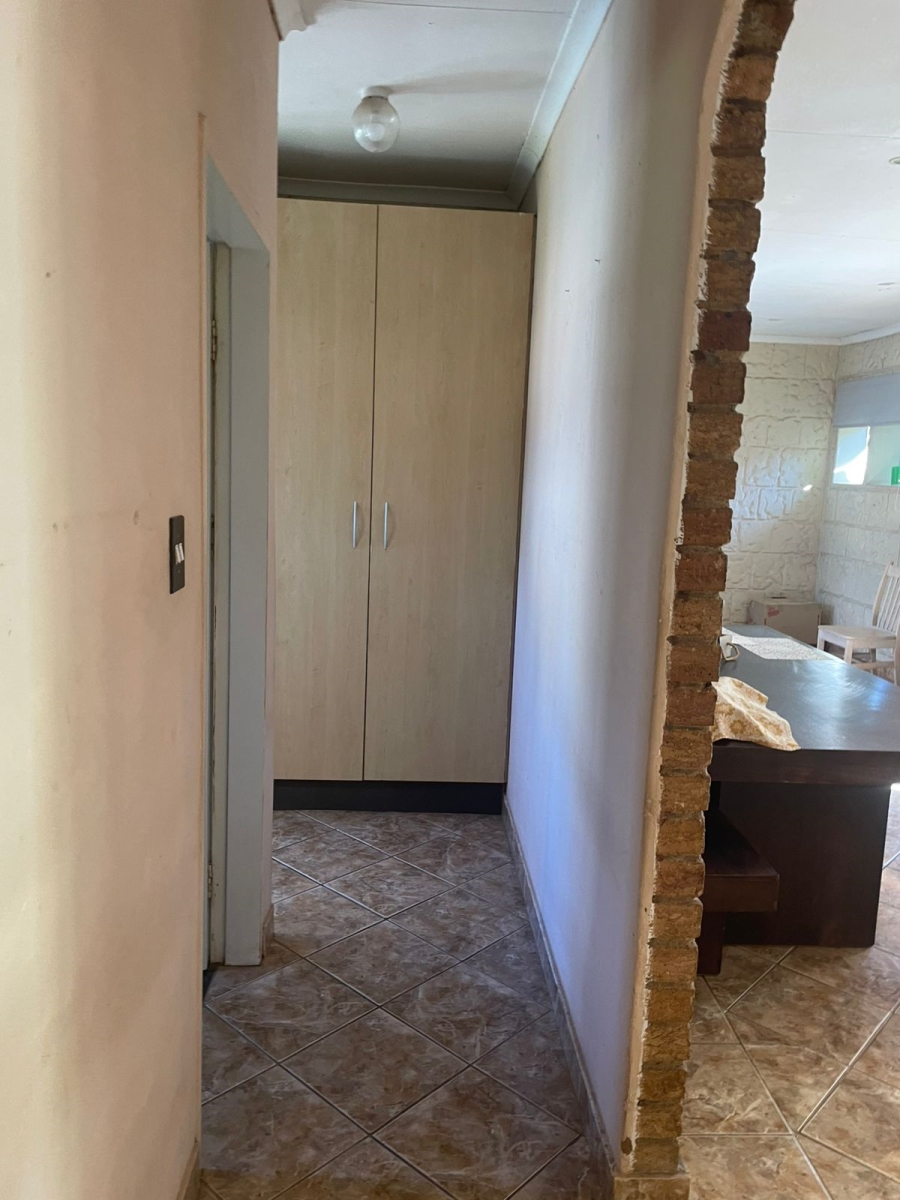 4 Bedroom Property for Sale in Witpoortjie Gauteng