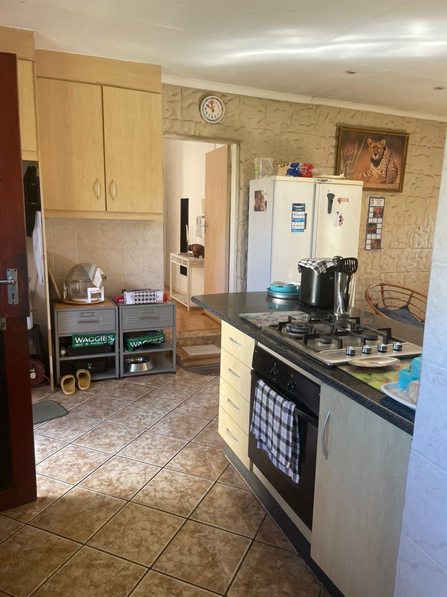 4 Bedroom Property for Sale in Witpoortjie Gauteng