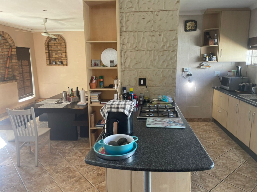 4 Bedroom Property for Sale in Witpoortjie Gauteng