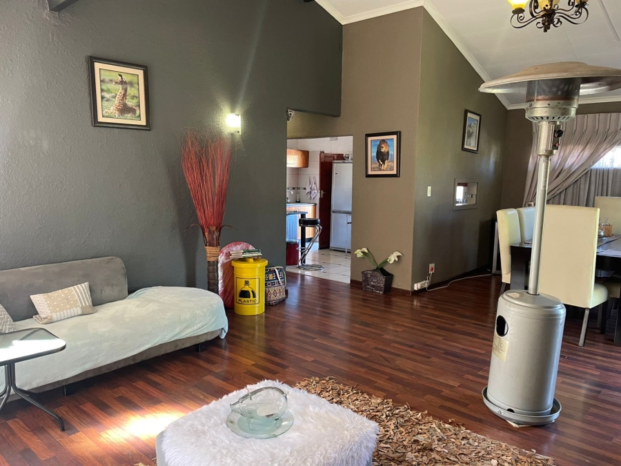 3 Bedroom Property for Sale in Witpoortjie Gauteng