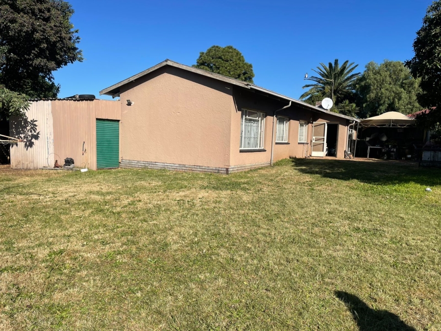 3 Bedroom Property for Sale in Witpoortjie Gauteng