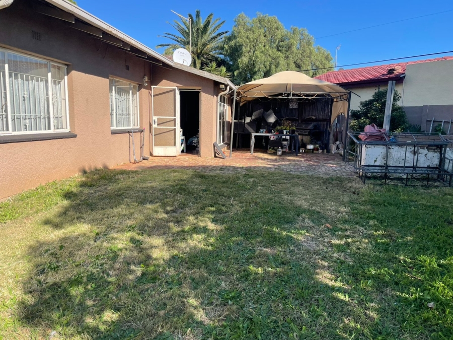 3 Bedroom Property for Sale in Witpoortjie Gauteng