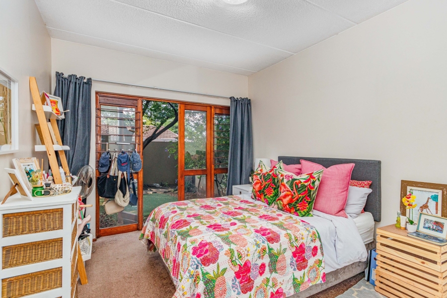 To Let 2 Bedroom Property for Rent in Sandown Gauteng