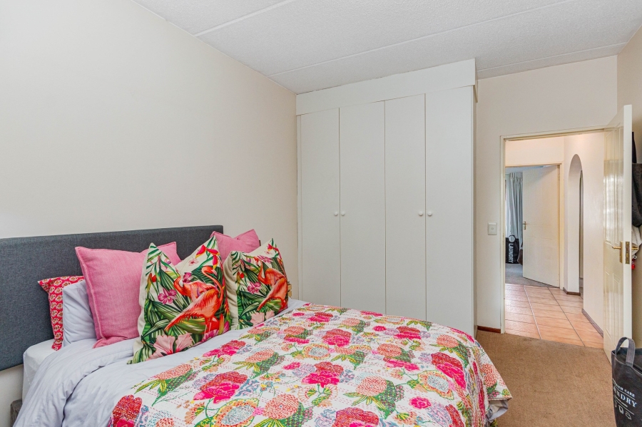 To Let 2 Bedroom Property for Rent in Sandown Gauteng