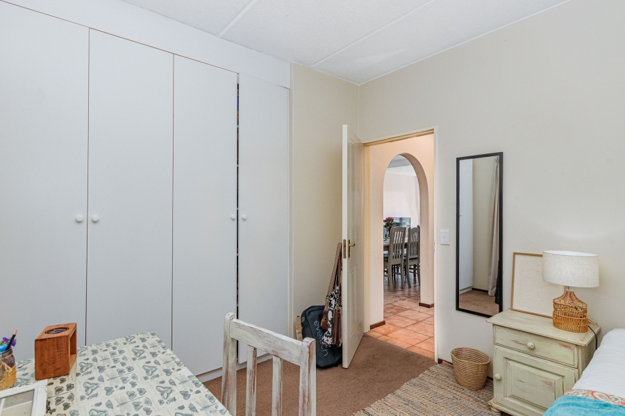 To Let 2 Bedroom Property for Rent in Sandown Gauteng