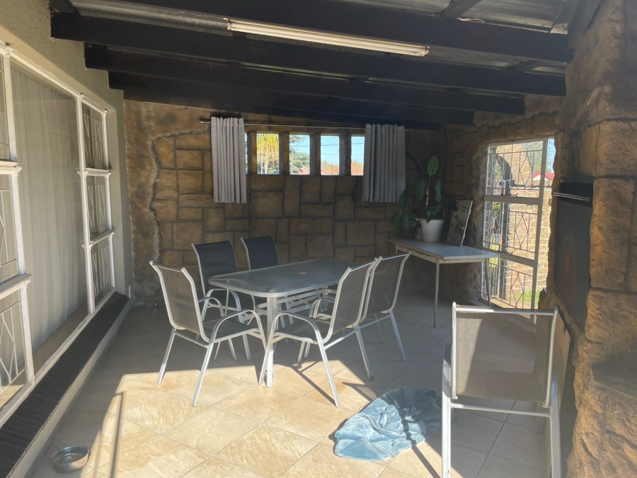 3 Bedroom Property for Sale in Witpoortjie Gauteng