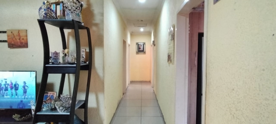 4 Bedroom Property for Sale in Randgate Gauteng