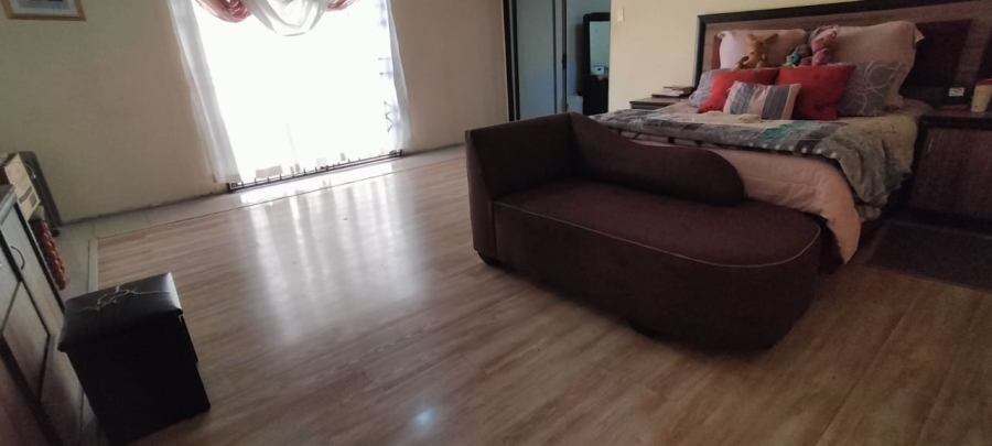 4 Bedroom Property for Sale in Randgate Gauteng