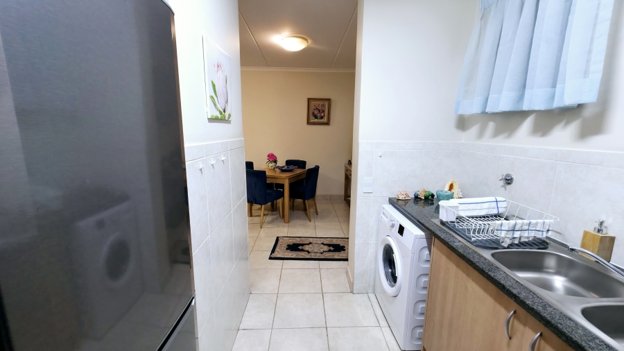 2 Bedroom Property for Sale in Equestria Gauteng