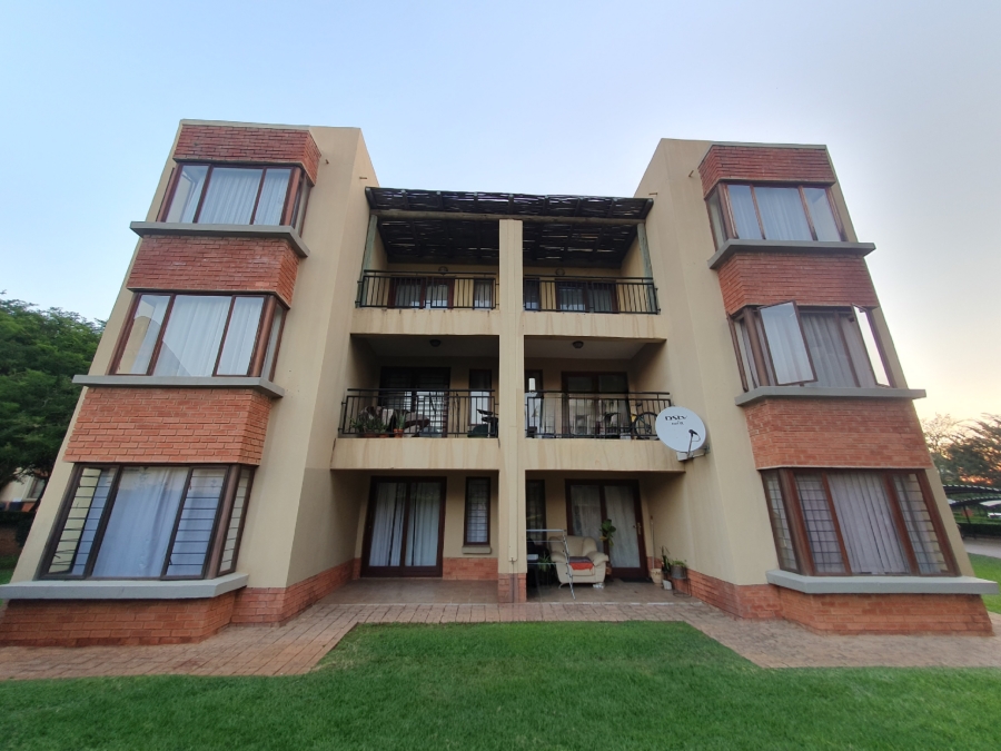 2 Bedroom Property for Sale in Montana Tuine Gauteng