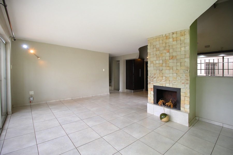 To Let 2 Bedroom Property for Rent in Kensington Gauteng