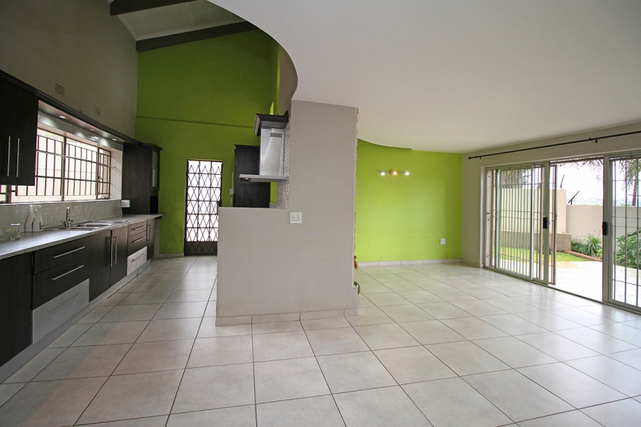 To Let 2 Bedroom Property for Rent in Kensington Gauteng