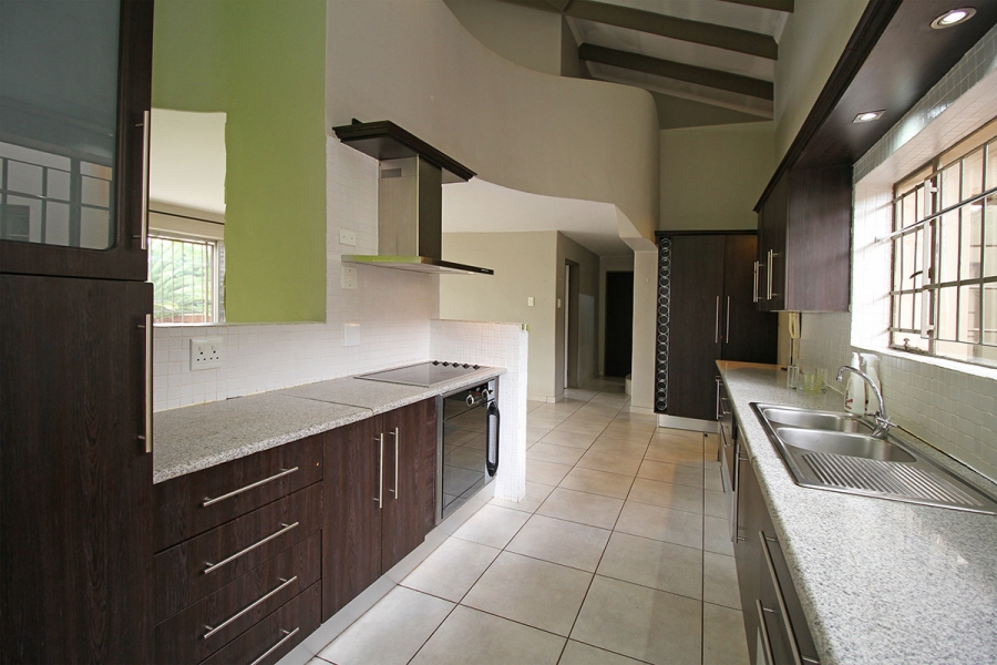 To Let 2 Bedroom Property for Rent in Kensington Gauteng