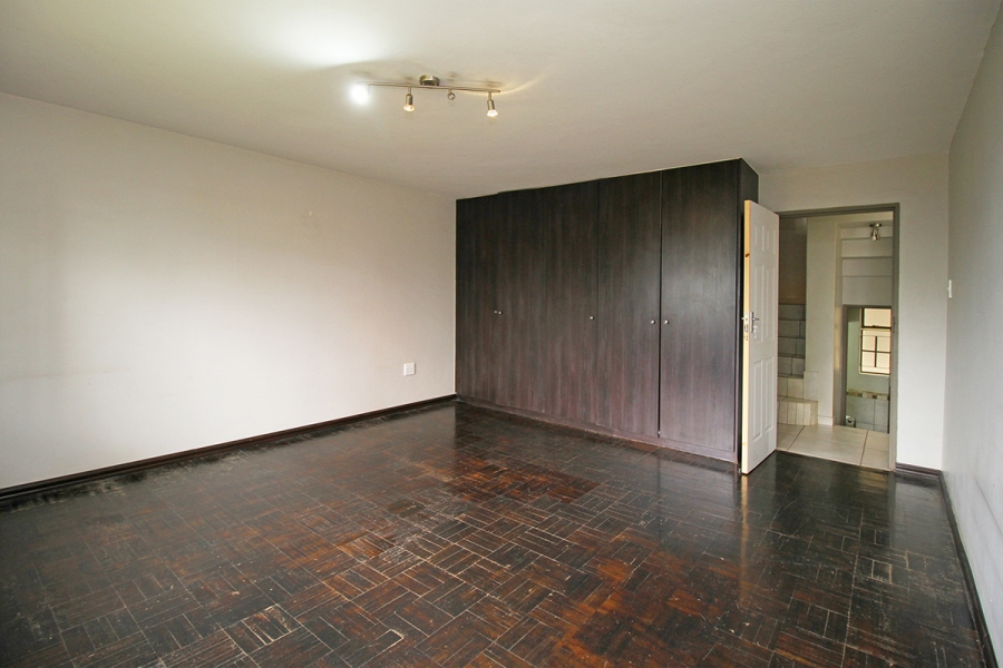 To Let 2 Bedroom Property for Rent in Kensington Gauteng