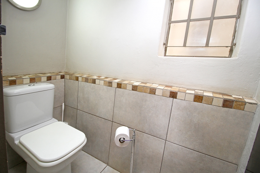 To Let 2 Bedroom Property for Rent in Kensington Gauteng