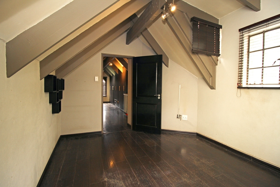 To Let 2 Bedroom Property for Rent in Kensington Gauteng