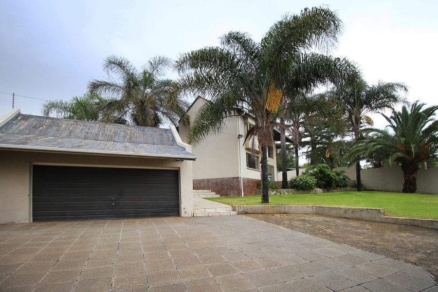 To Let 2 Bedroom Property for Rent in Kensington Gauteng
