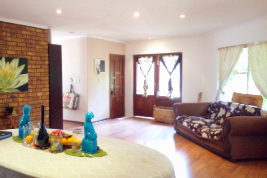 4 Bedroom Property for Sale in Radiokop Gauteng