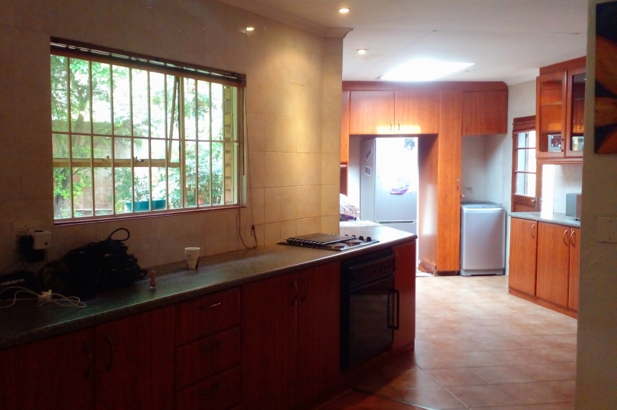 4 Bedroom Property for Sale in Radiokop Gauteng