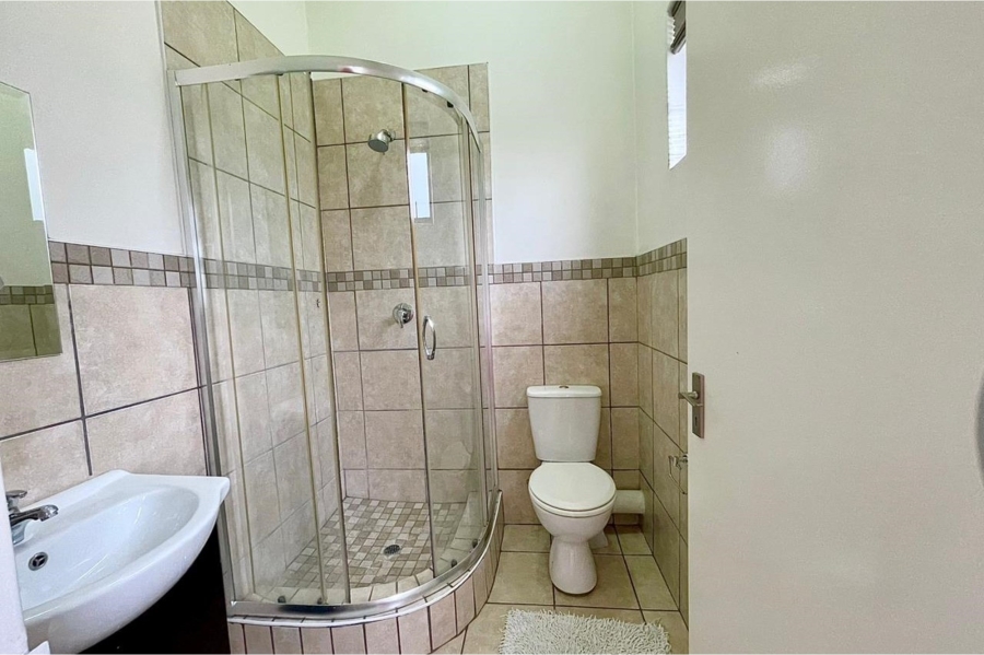3 Bedroom Property for Sale in Barbeque Downs Gauteng