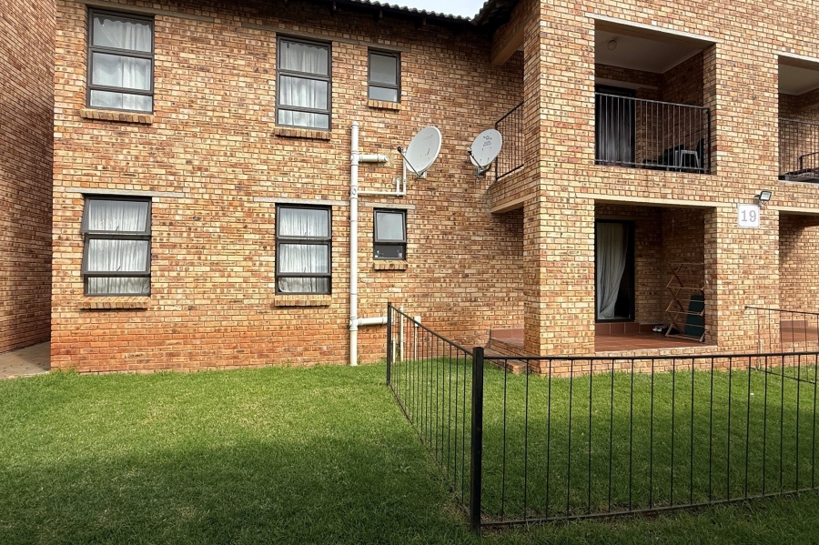 3 Bedroom Property for Sale in Princess A H Gauteng