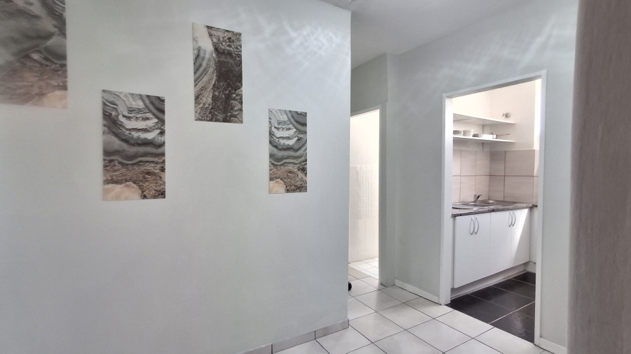2 Bedroom Property for Sale in Sunnyside Gauteng