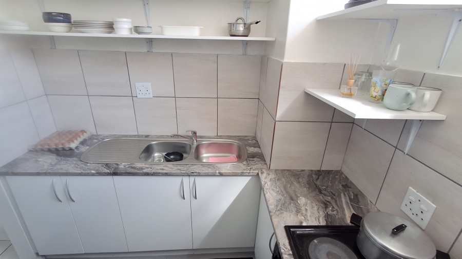2 Bedroom Property for Sale in Sunnyside Gauteng