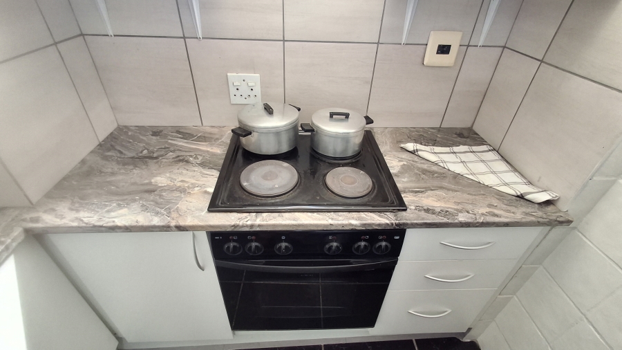 2 Bedroom Property for Sale in Sunnyside Gauteng