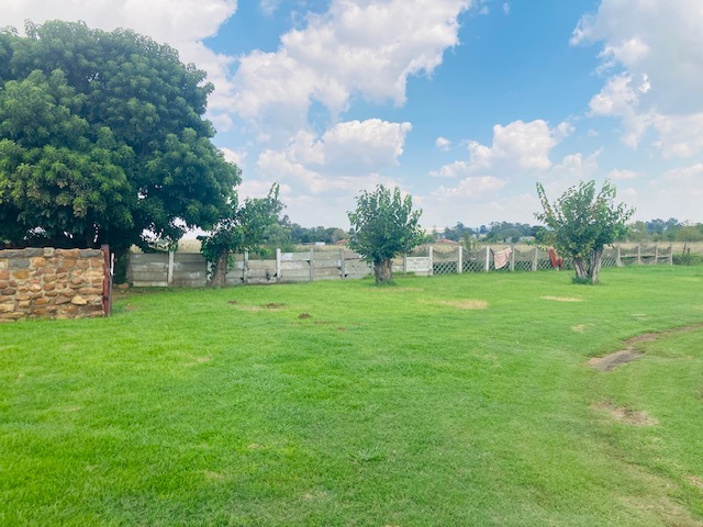 8 Bedroom Property for Sale in Withok Estate Gauteng