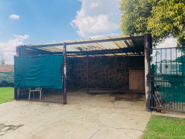 8 Bedroom Property for Sale in Withok Estate Gauteng