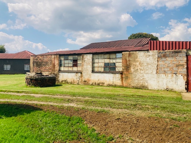 8 Bedroom Property for Sale in Withok Estate Gauteng