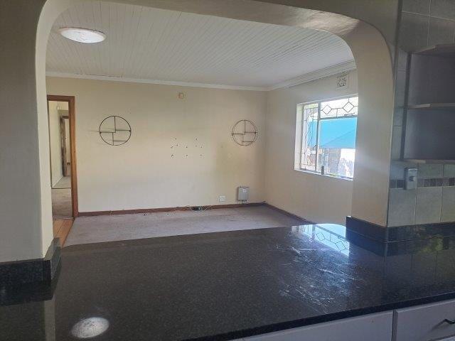 1 Bedroom Property for Sale in Kensington Gauteng