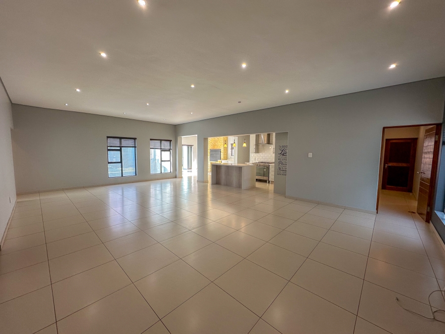 4 Bedroom Property for Sale in Midstream Ridge Gauteng