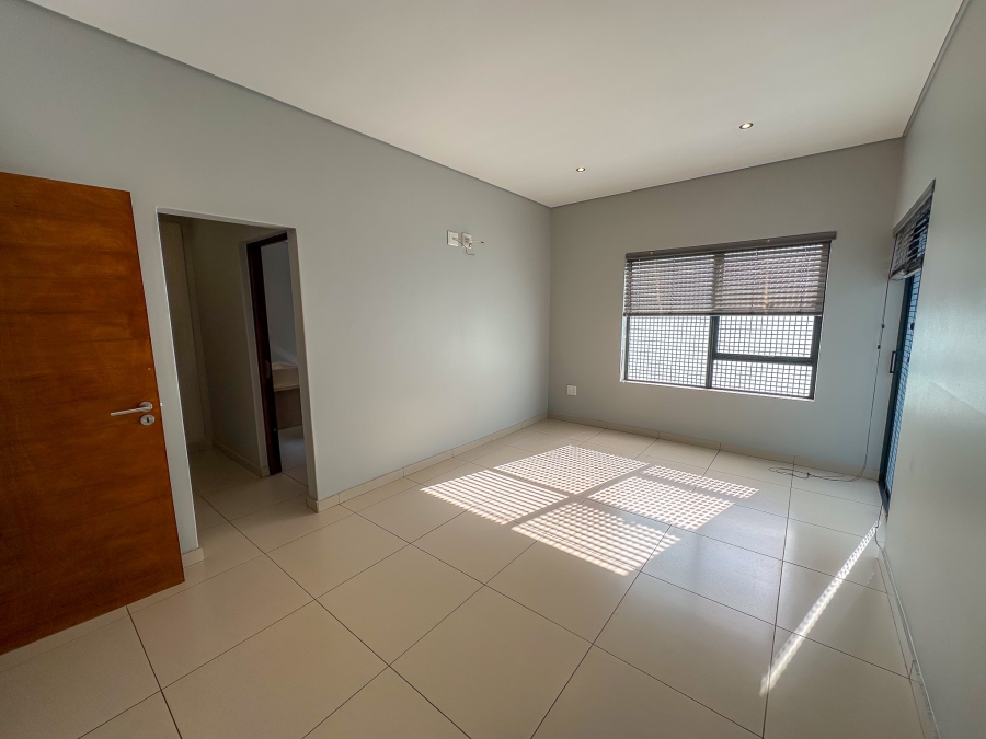 4 Bedroom Property for Sale in Midstream Ridge Gauteng