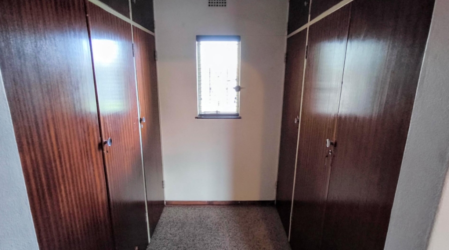 4 Bedroom Property for Sale in Brackenhurst Gauteng