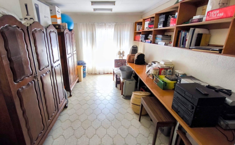 4 Bedroom Property for Sale in Brackenhurst Gauteng