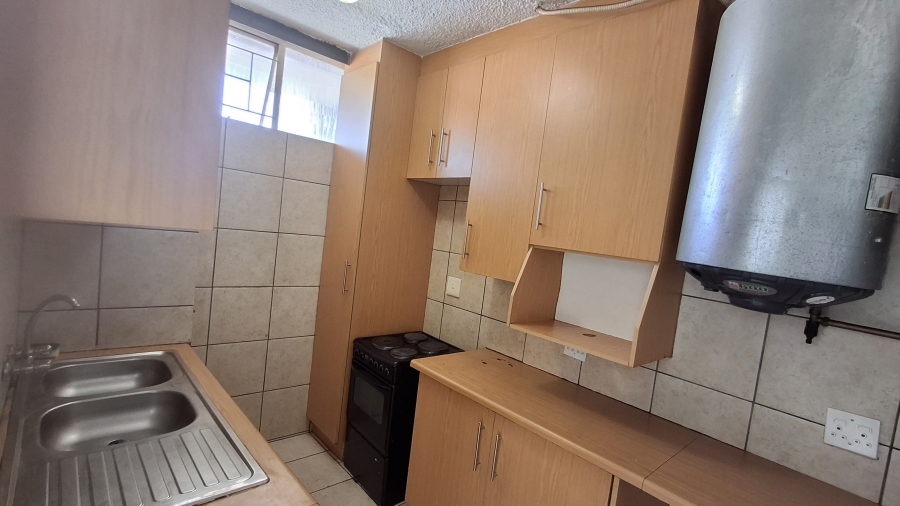 2 Bedroom Property for Sale in Sunnyside Gauteng