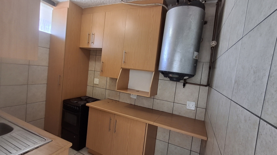 2 Bedroom Property for Sale in Sunnyside Gauteng