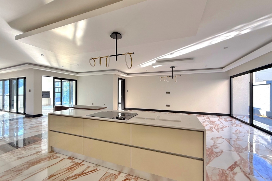 To Let 4 Bedroom Property for Rent in Fourways Gauteng
