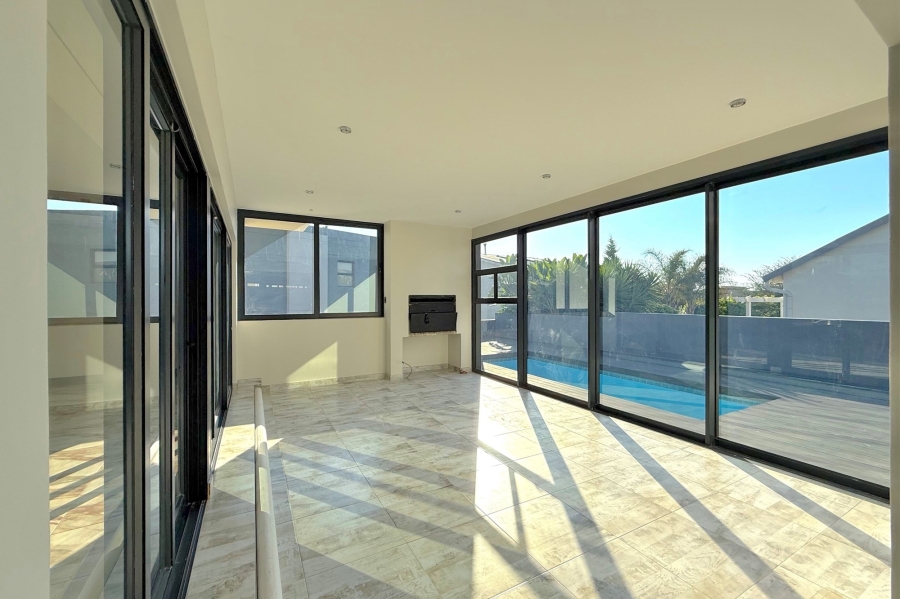 To Let 4 Bedroom Property for Rent in Fourways Gauteng