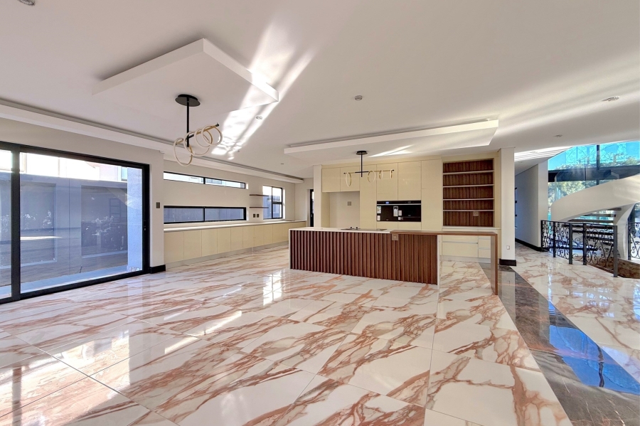 To Let 4 Bedroom Property for Rent in Fourways Gauteng