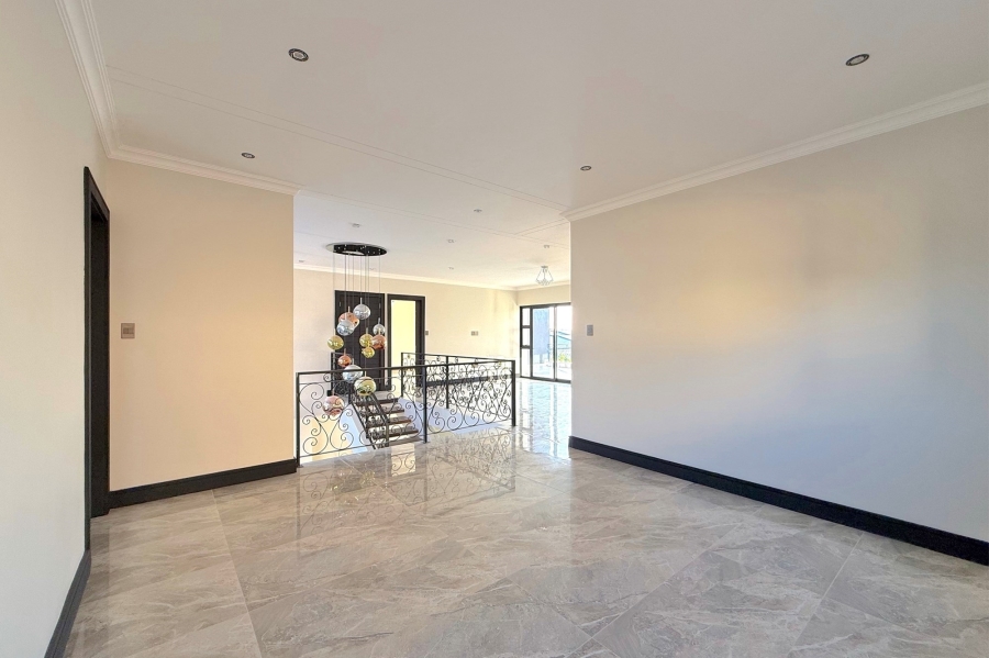 To Let 4 Bedroom Property for Rent in Fourways Gauteng