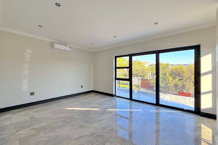 To Let 4 Bedroom Property for Rent in Fourways Gauteng