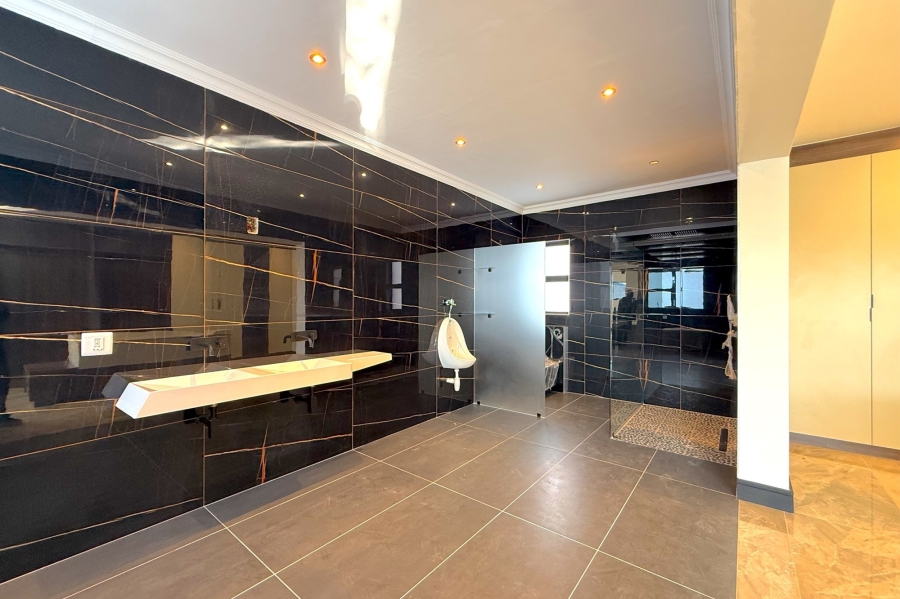 To Let 4 Bedroom Property for Rent in Fourways Gauteng