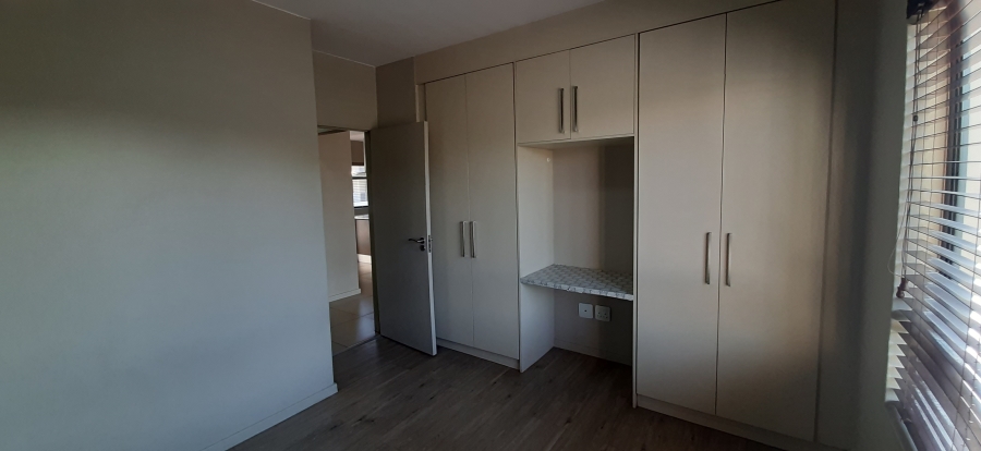 To Let 2 Bedroom Property for Rent in Rivonia Gauteng