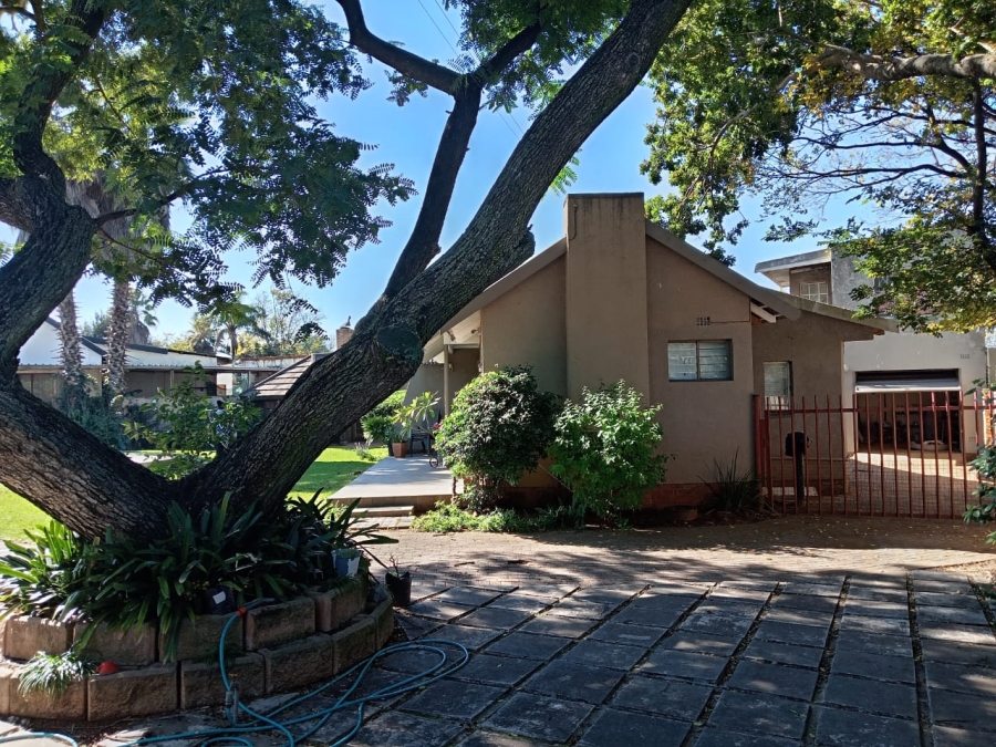 4 Bedroom Property for Sale in Witpoortjie Gauteng
