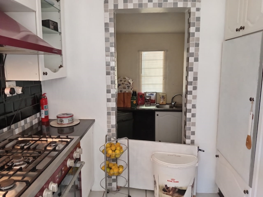 4 Bedroom Property for Sale in Witpoortjie Gauteng
