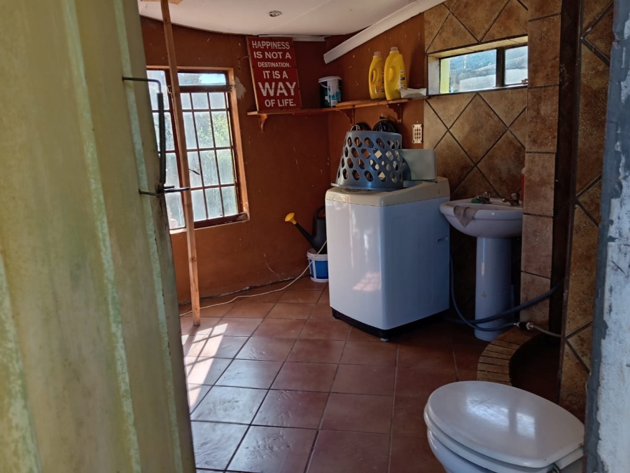 4 Bedroom Property for Sale in Witpoortjie Gauteng