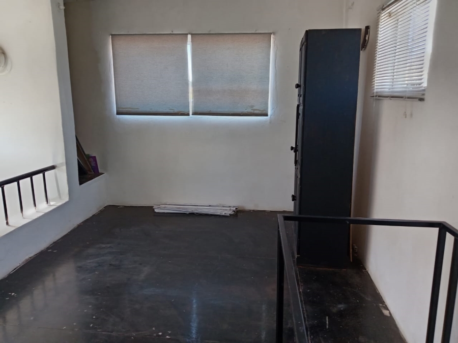 4 Bedroom Property for Sale in Witpoortjie Gauteng