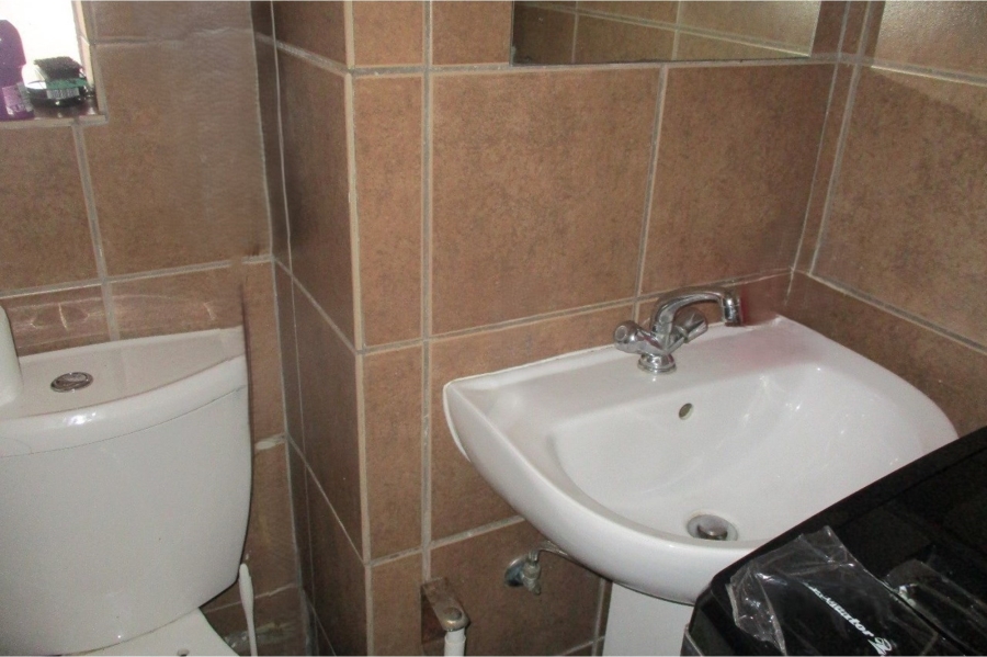 2 Bedroom Property for Sale in Kempton Park Ah Gauteng